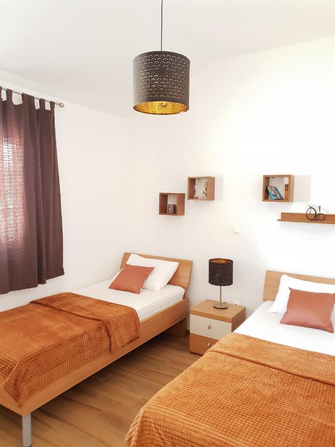 Apartments Skocic Vodice Exterior photo