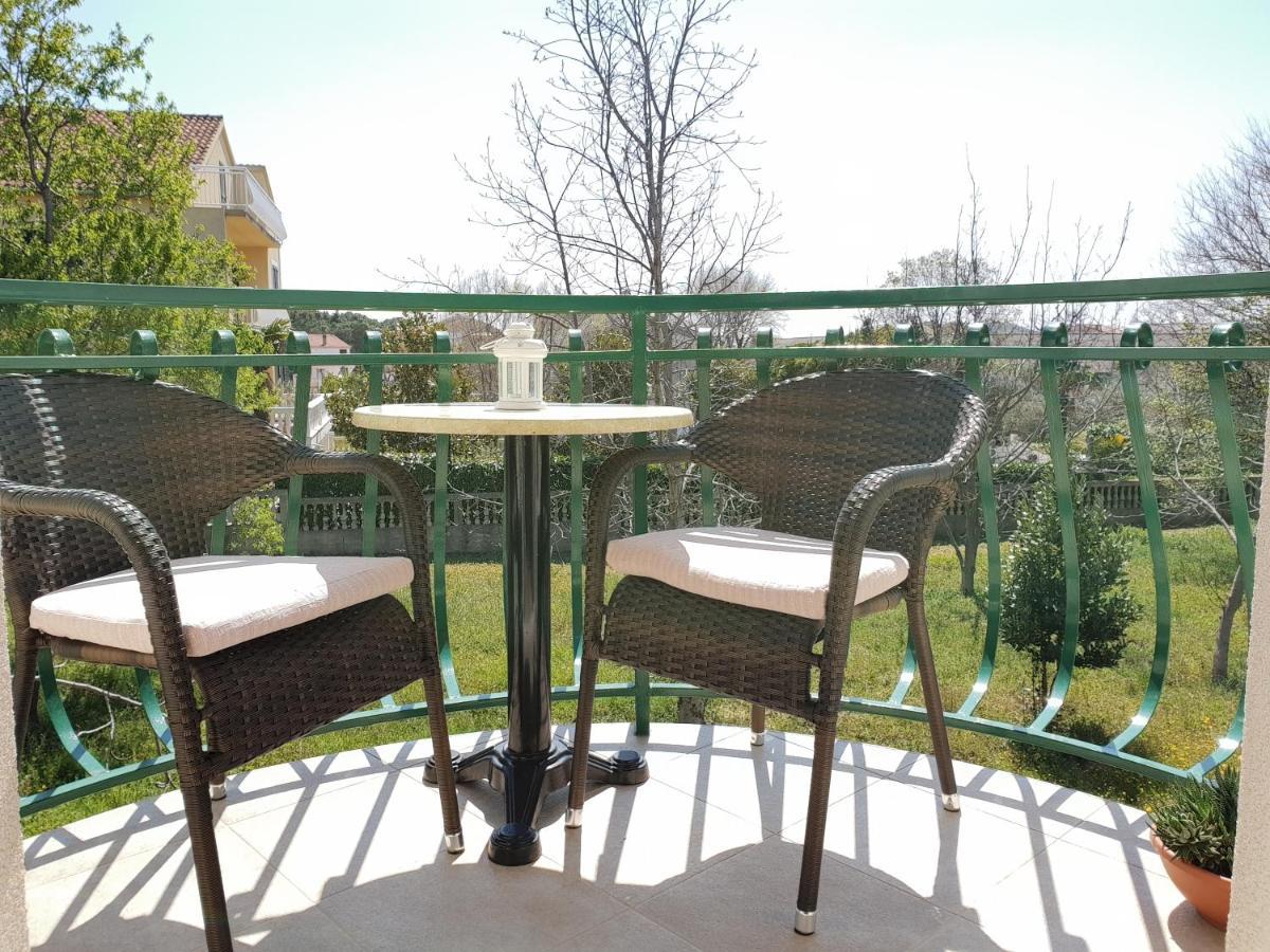 Apartments Skocic Vodice Exterior photo