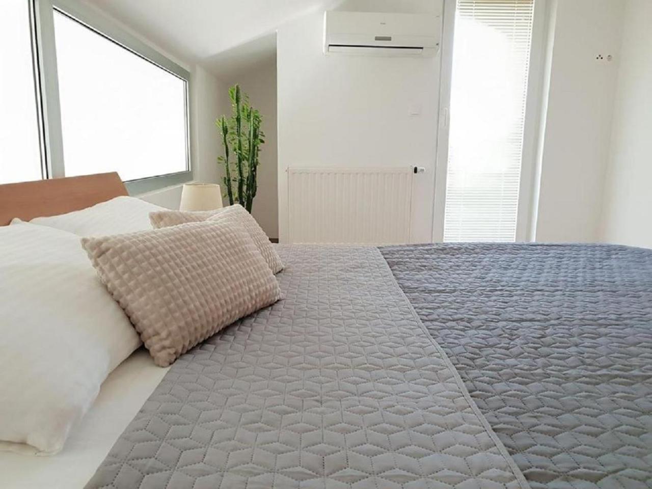 Apartments Skocic Vodice Exterior photo