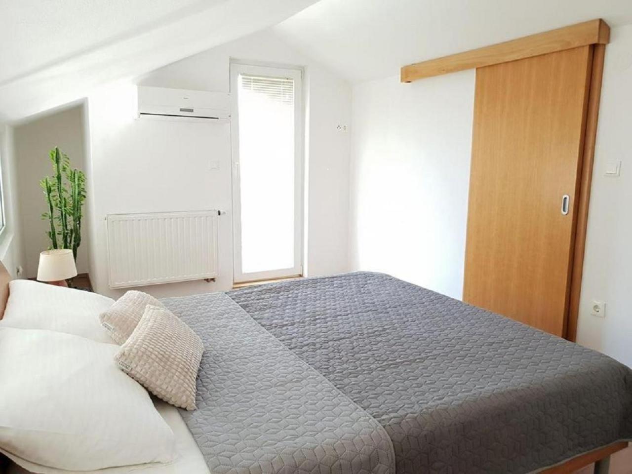 Apartments Skocic Vodice Exterior photo