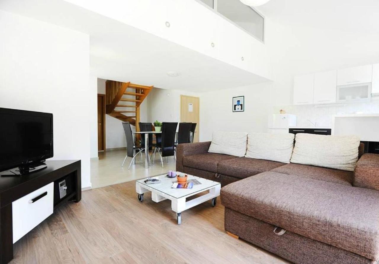 Apartments Skocic Vodice Exterior photo